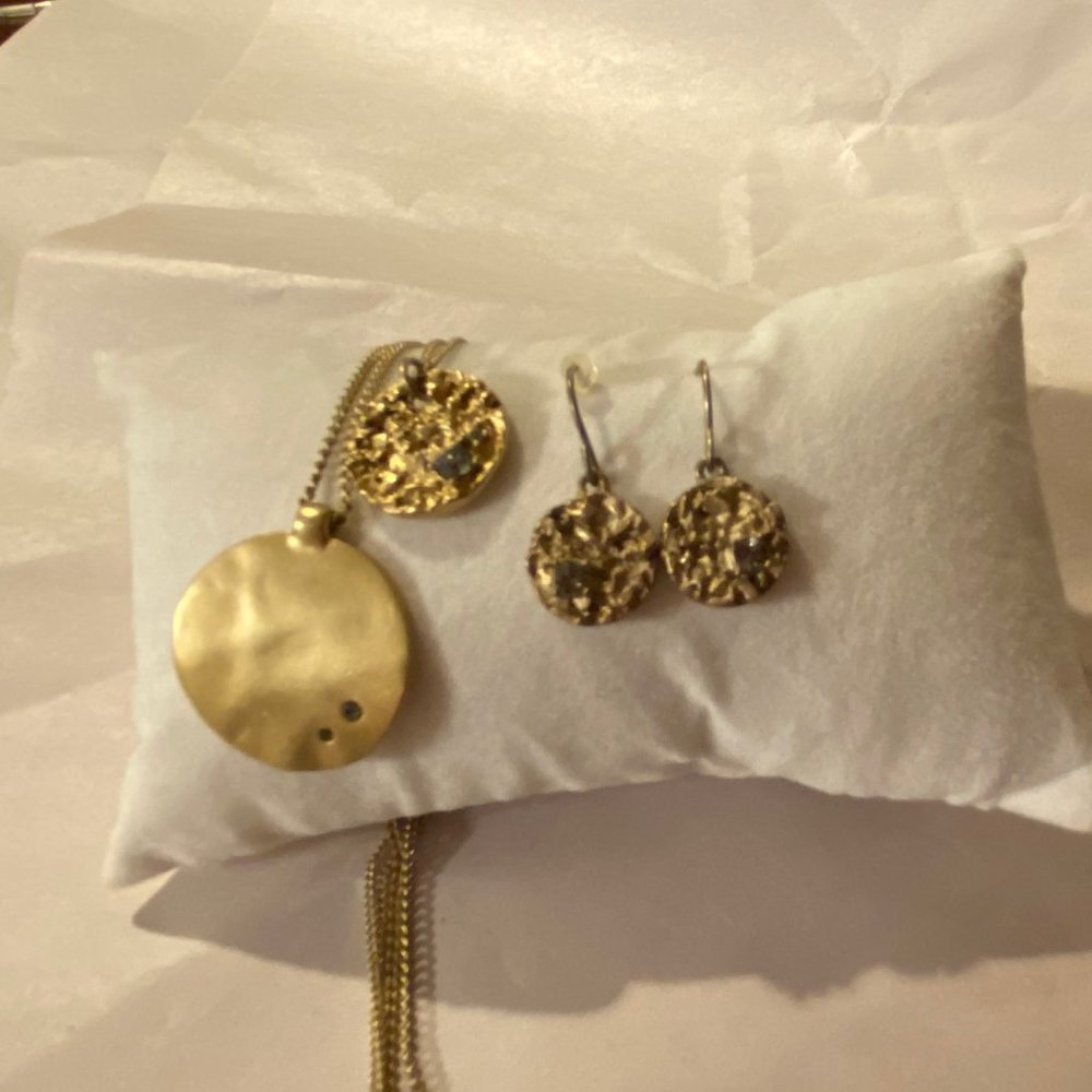 Kenneth Cole necklace & earrings